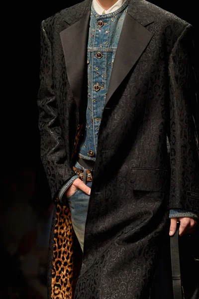 Look 82